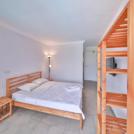 Burç Otel 3*